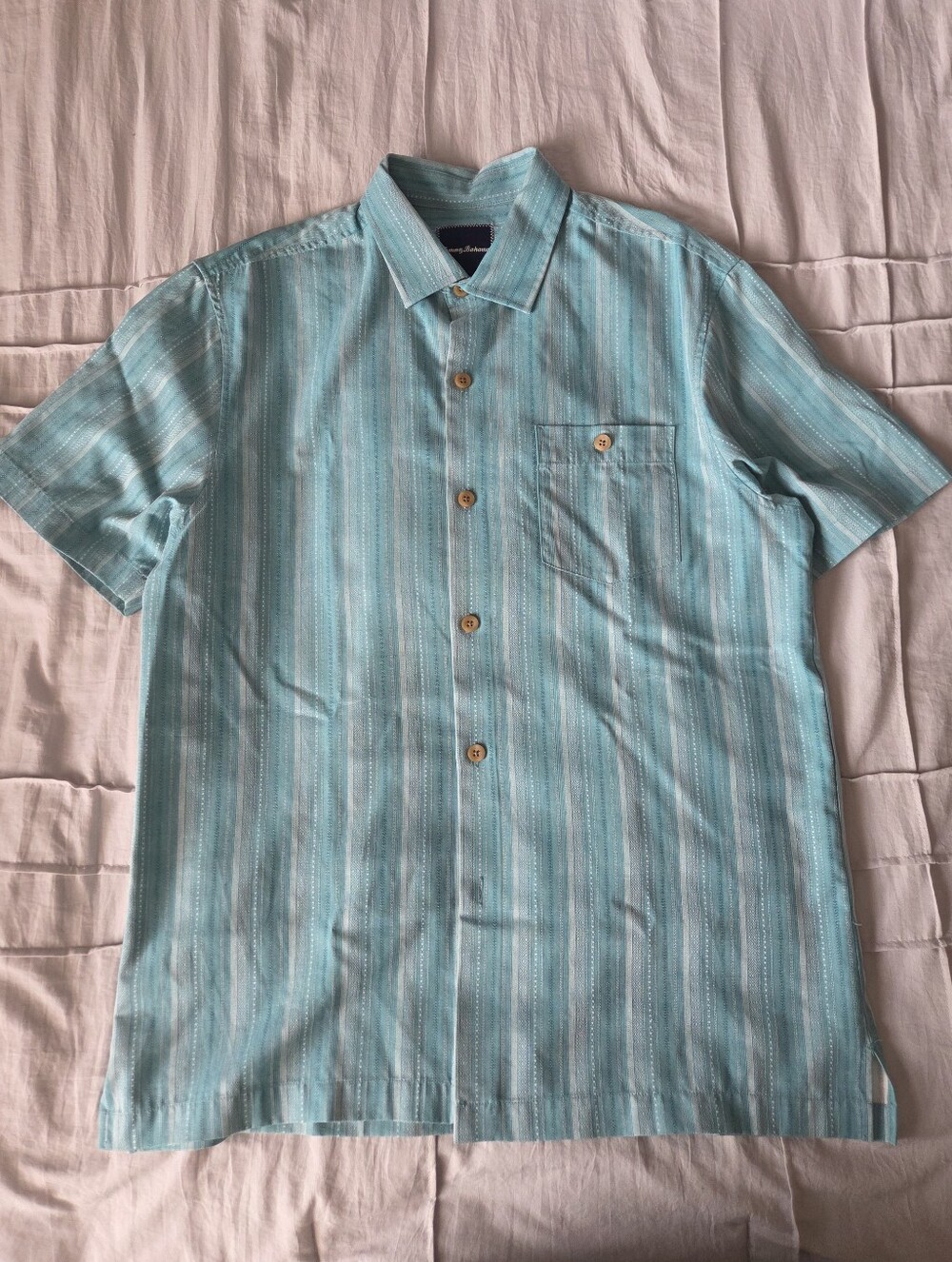 Tommy Bahama Aqua Stripe Short-Sleeve Button-Down Shirt Size M